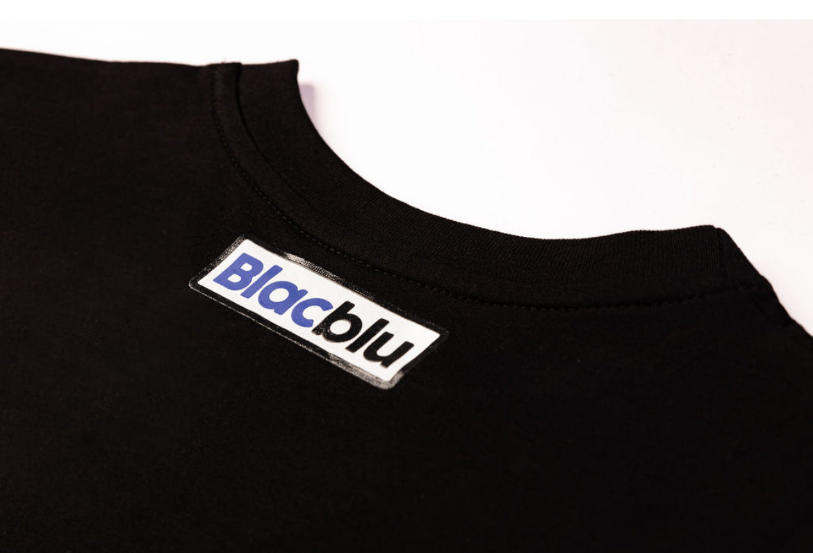logo tee